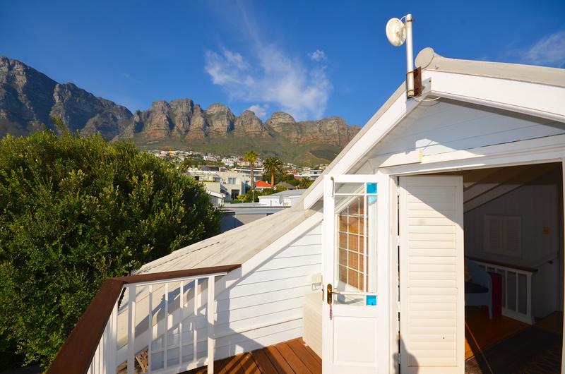 3 Bedroom Property for Sale in Camps Bay Western Cape